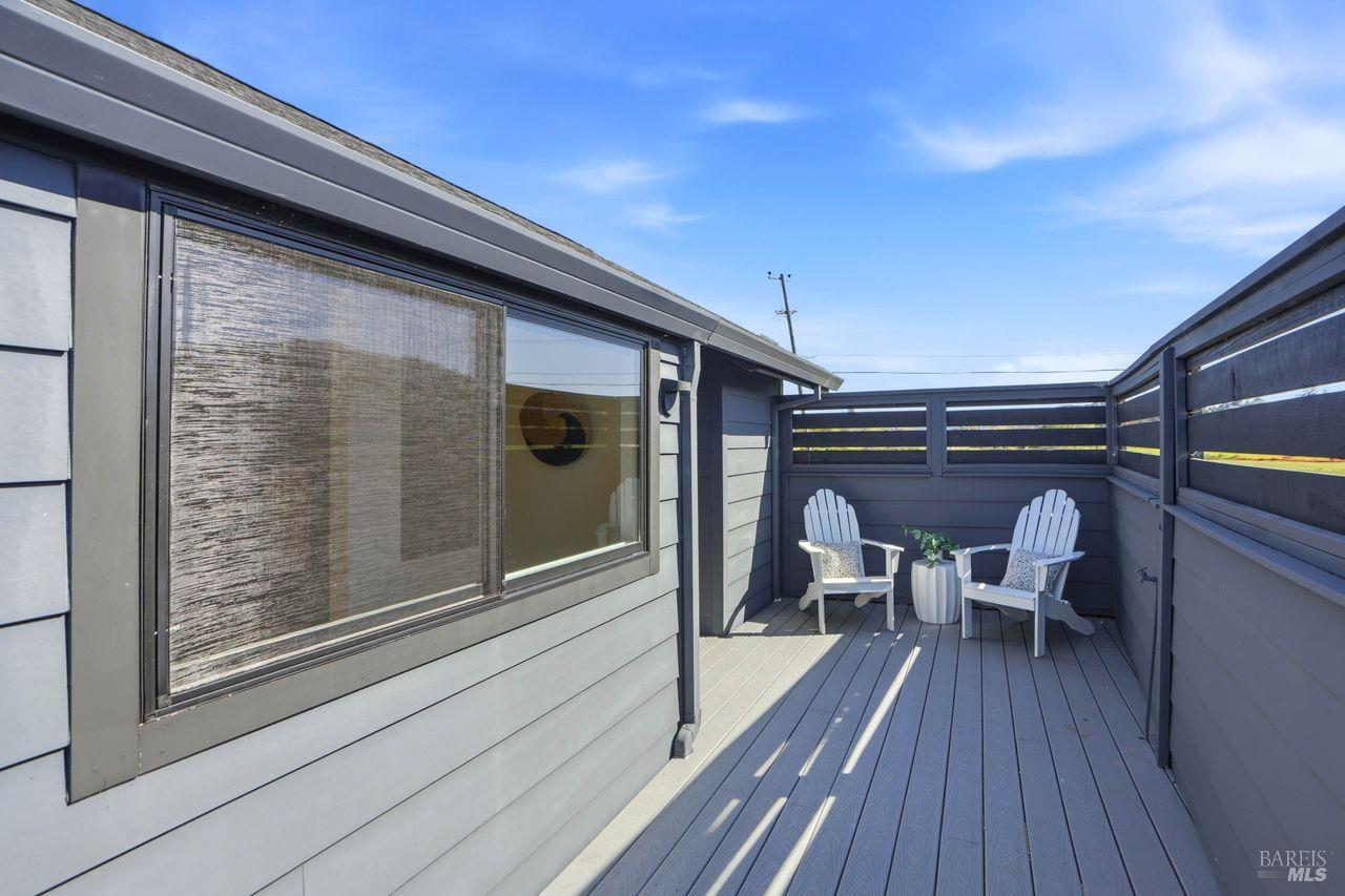 21 Boardwalk One Unit: #1