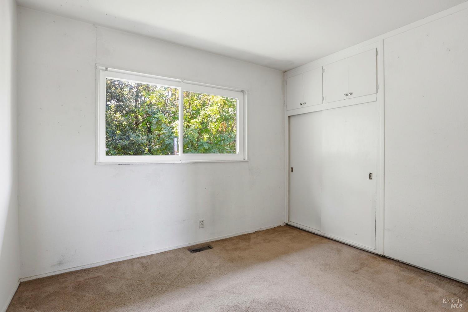 15 Alameda De La Loma