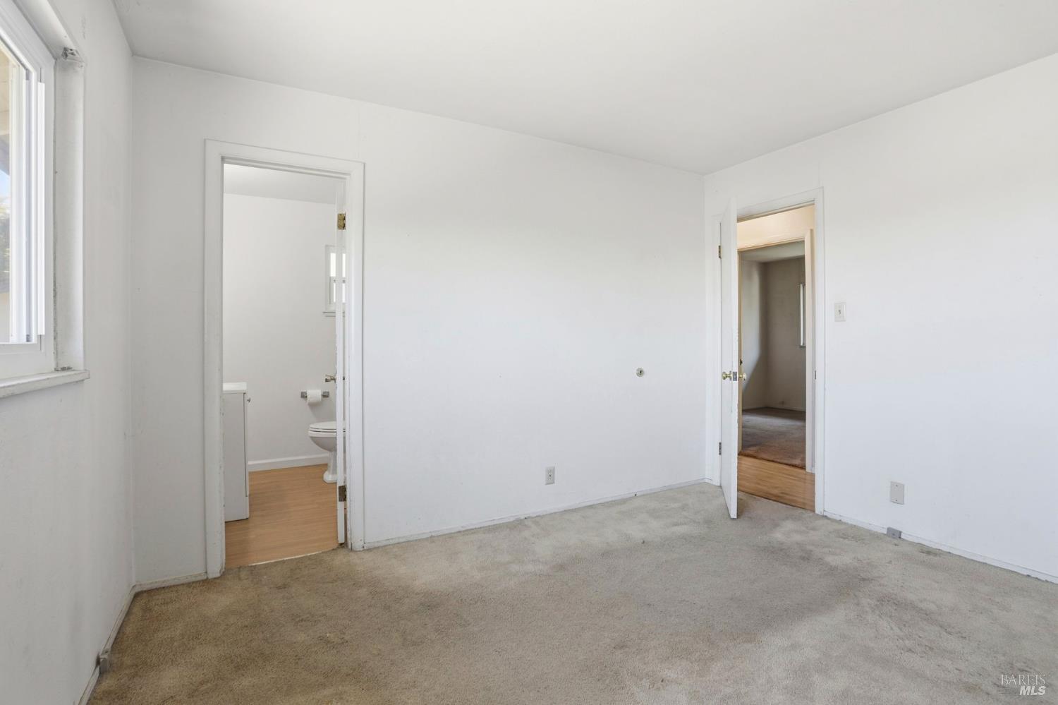 15 Alameda De La Loma