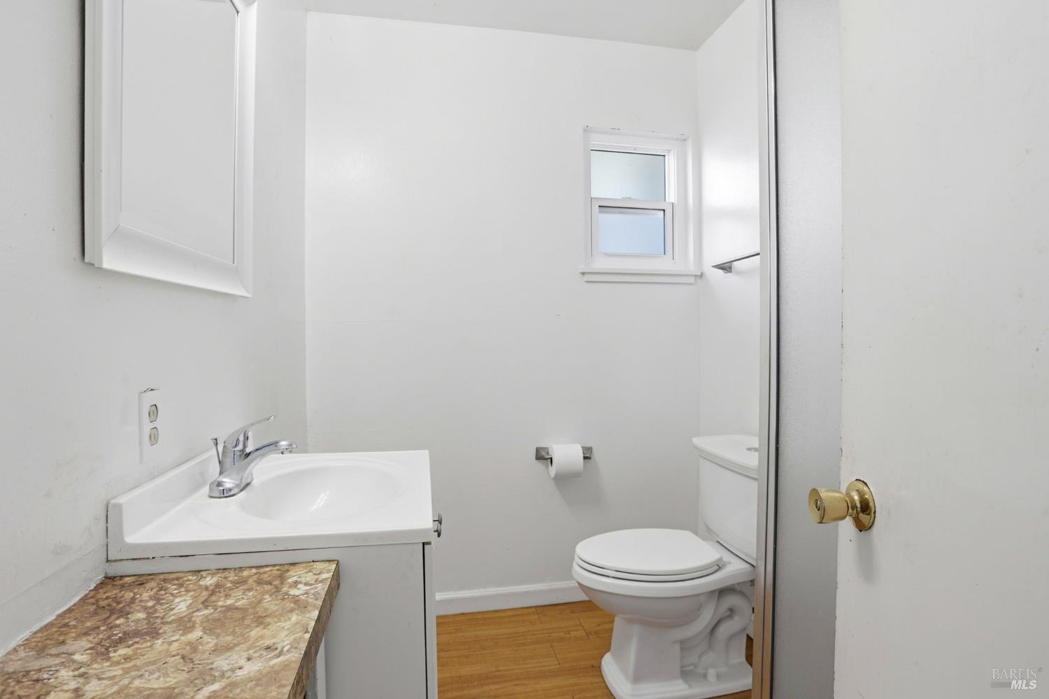 15 Alameda De La Loma