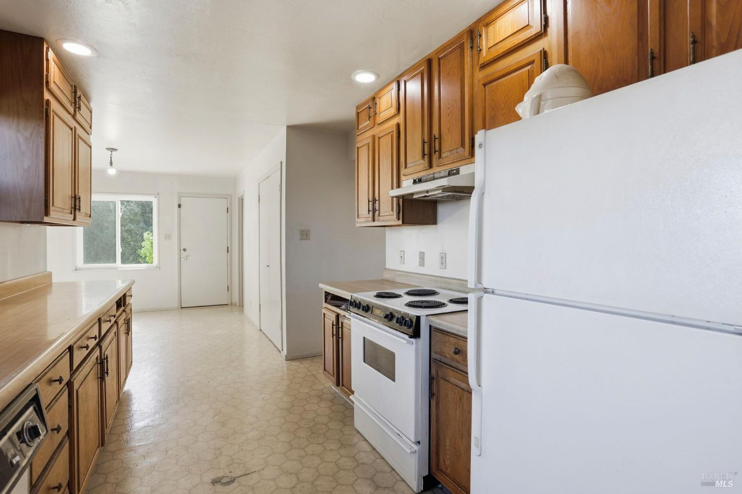 15 Alameda De La Loma