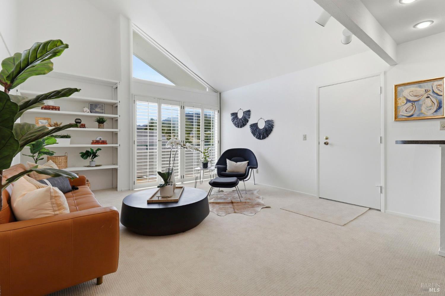 186 Larkspur Plaza Drive