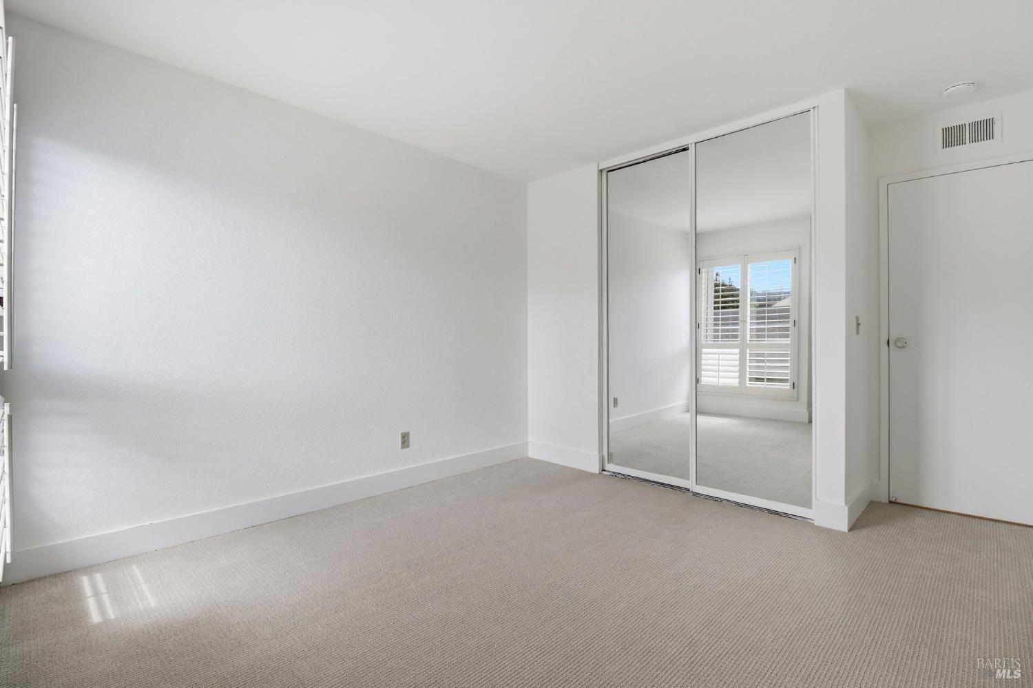 186 Larkspur Plaza Drive