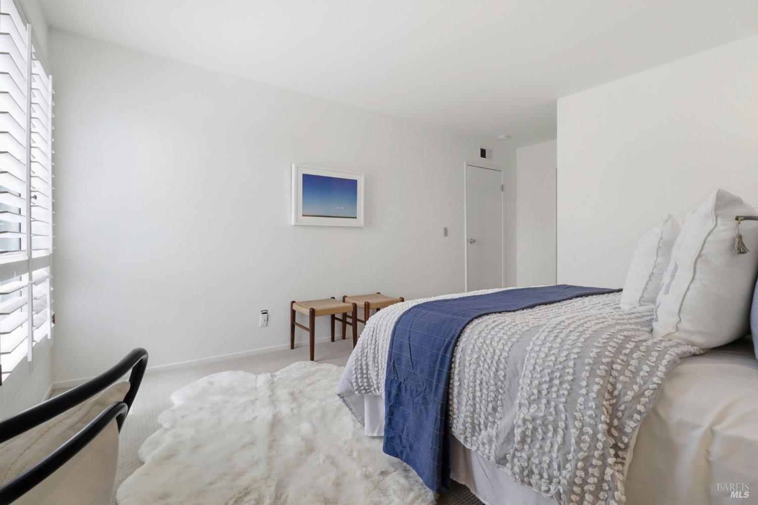 186 Larkspur Plaza Drive