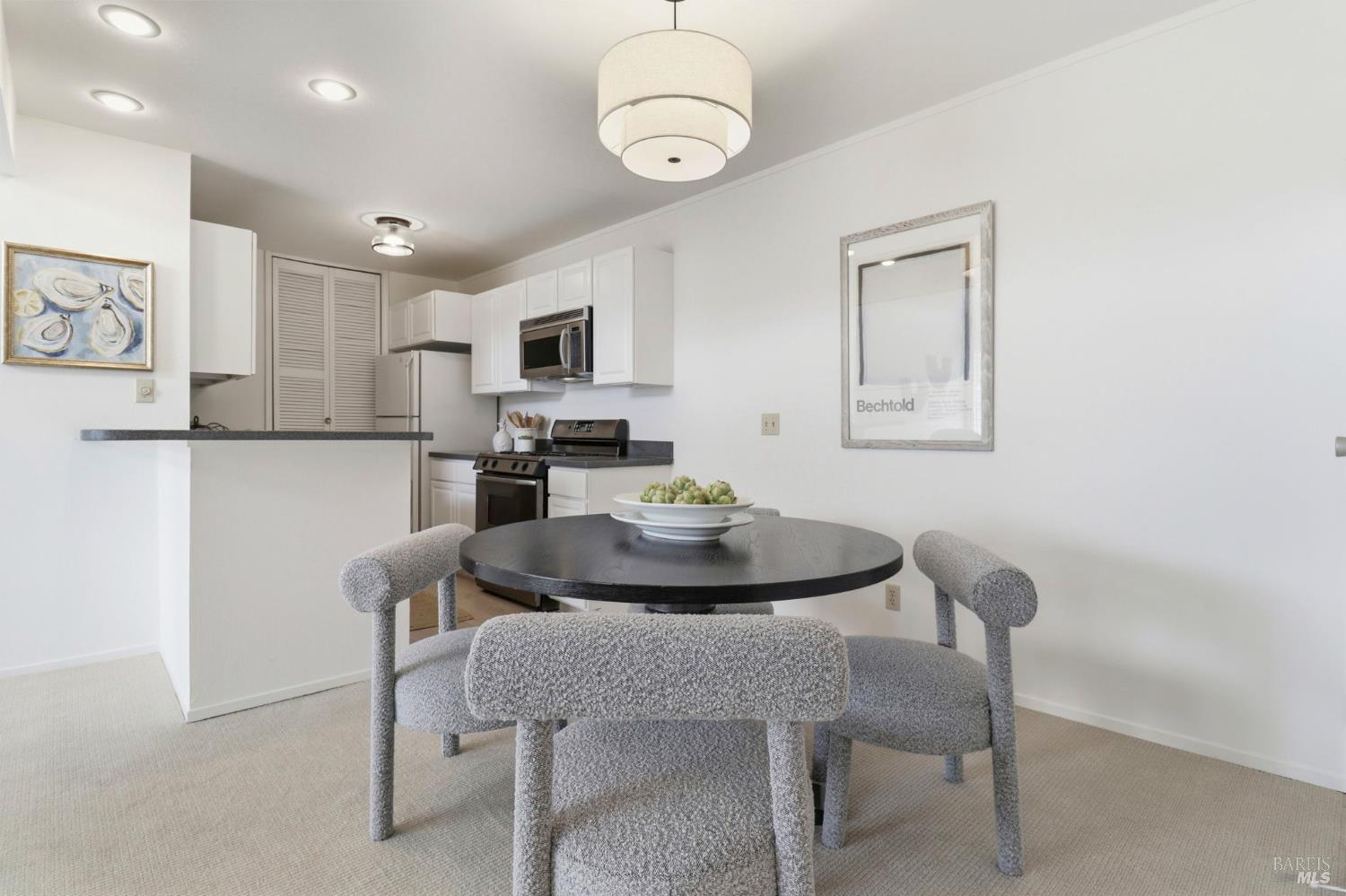 186 Larkspur Plaza Drive