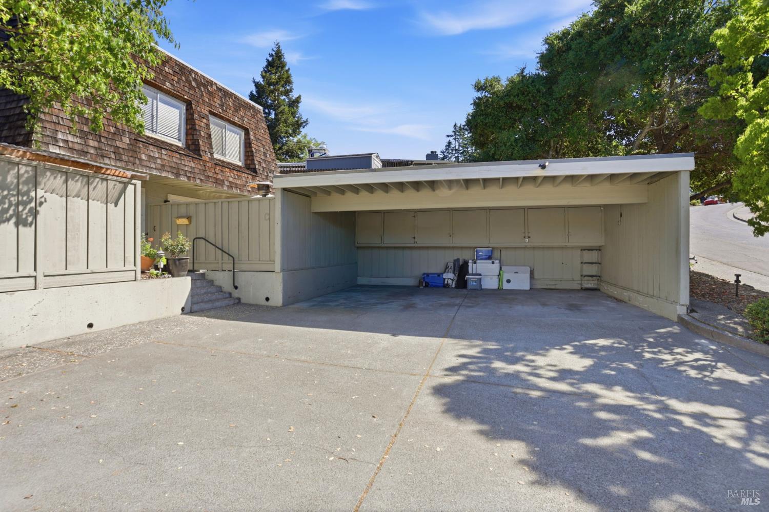 230 San Andreas Drive