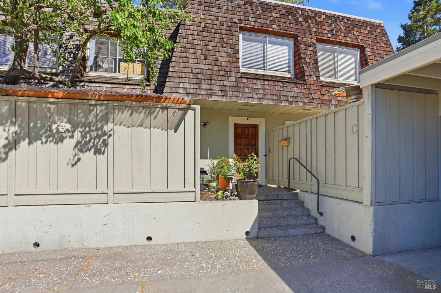 230 San Andreas Drive