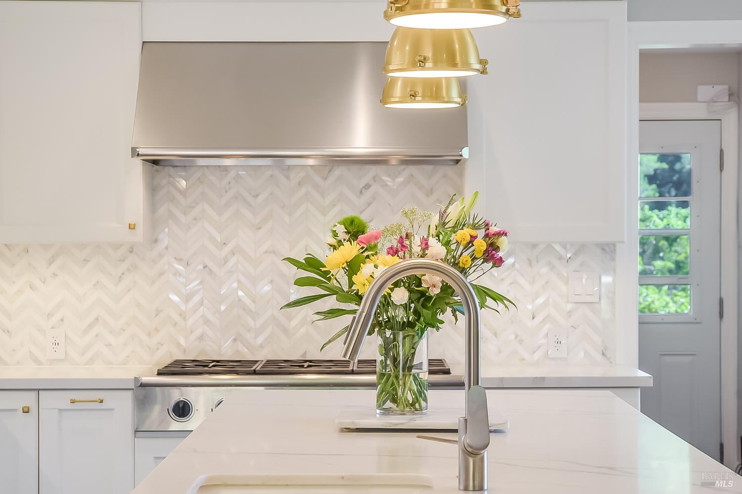 1676 Indian Valley Road