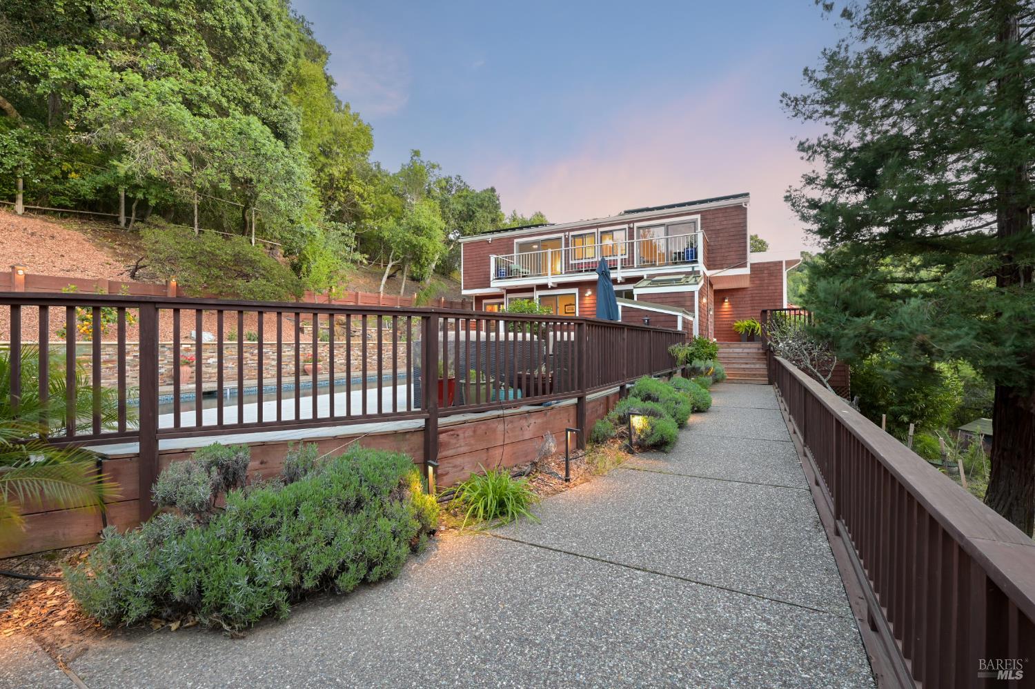 1676 Indian Valley Road