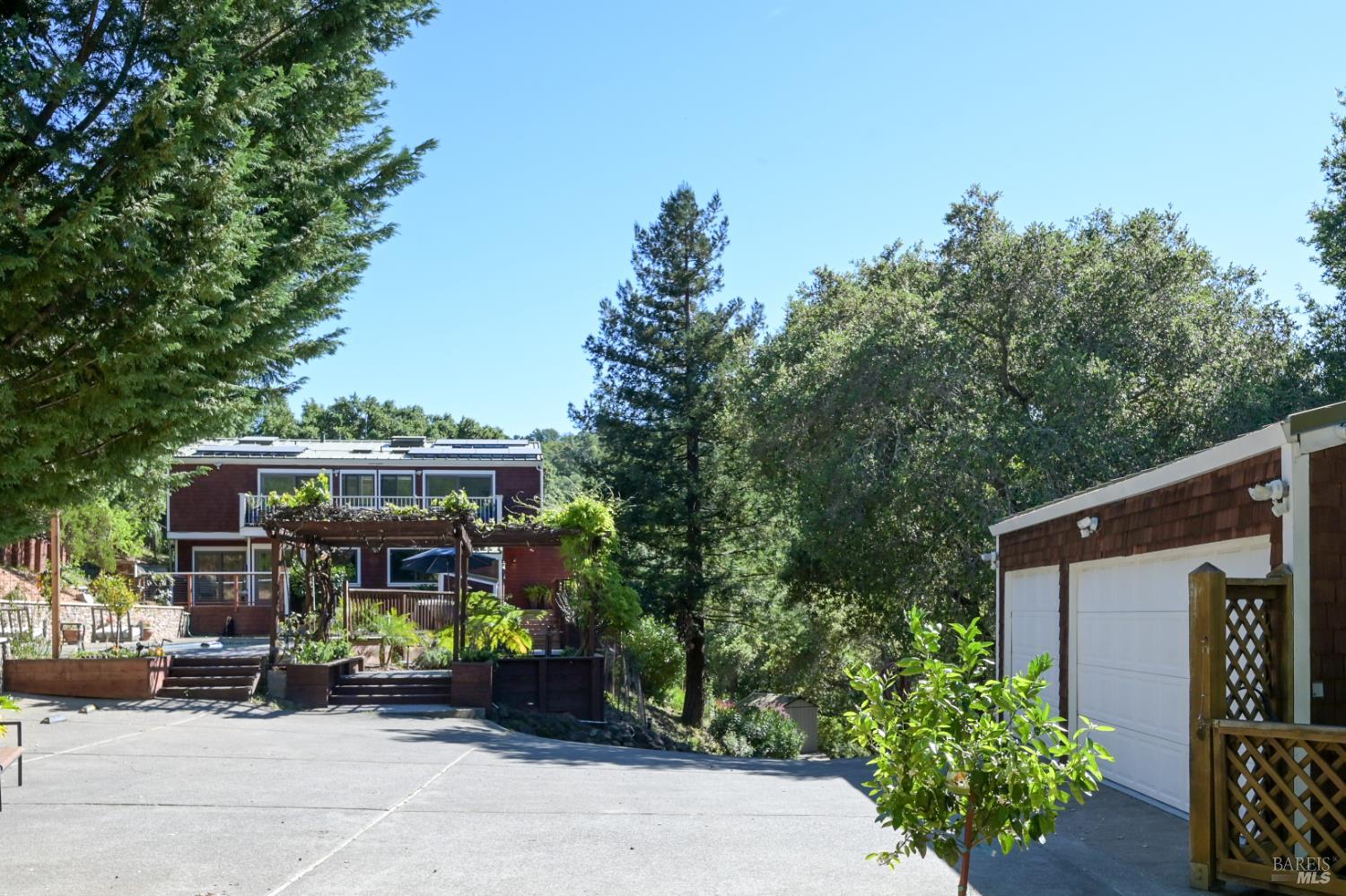 1676 Indian Valley Road