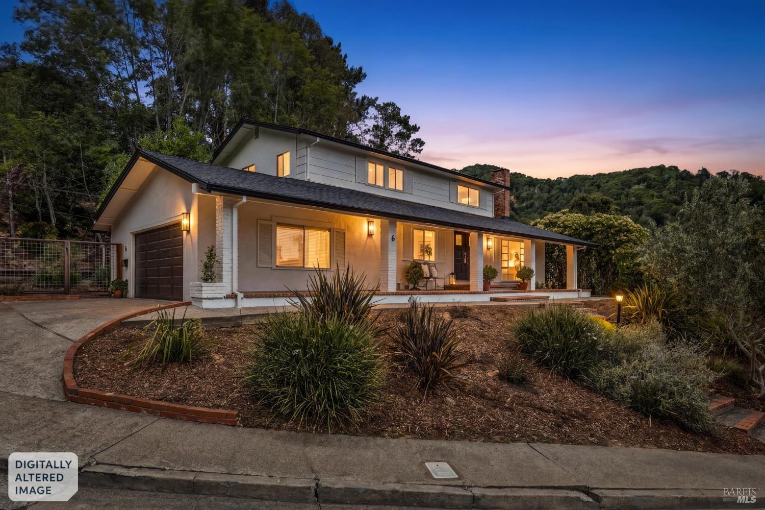 6 Lindenwood Court