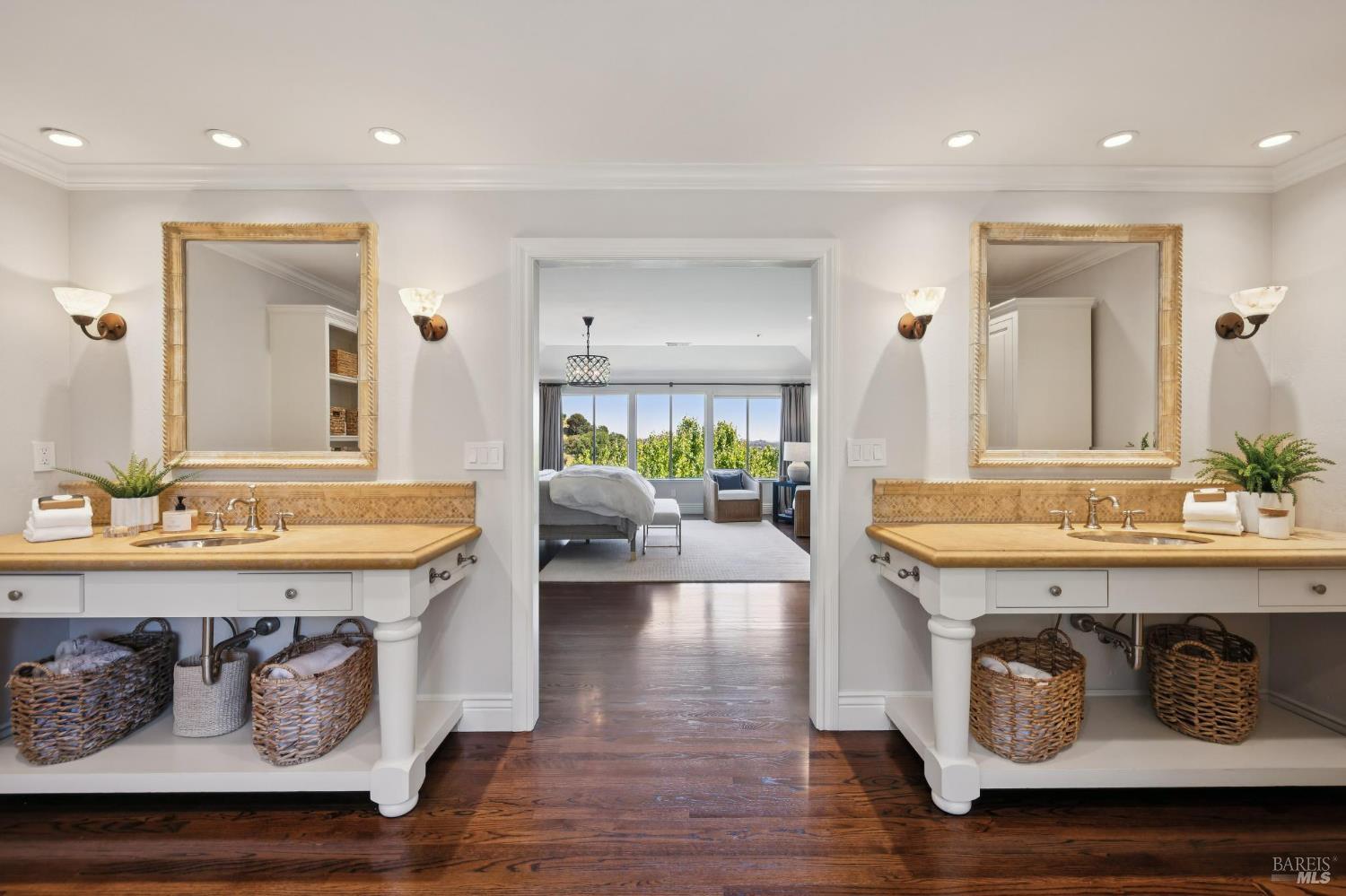 43 Oak Valley Drive
