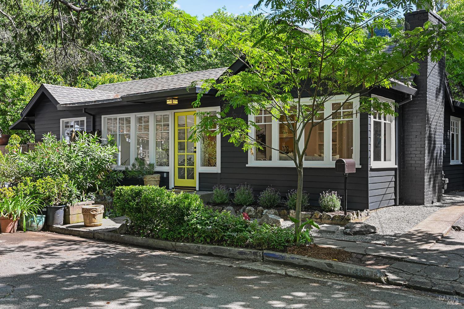 40 Inyo Avenue