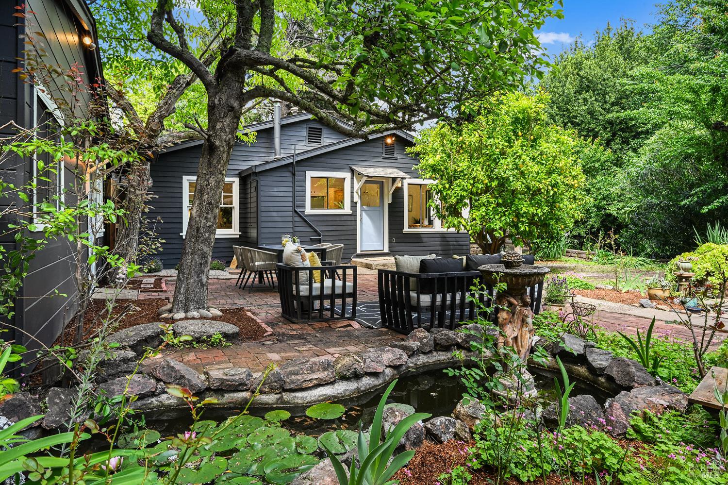 40 Inyo Avenue