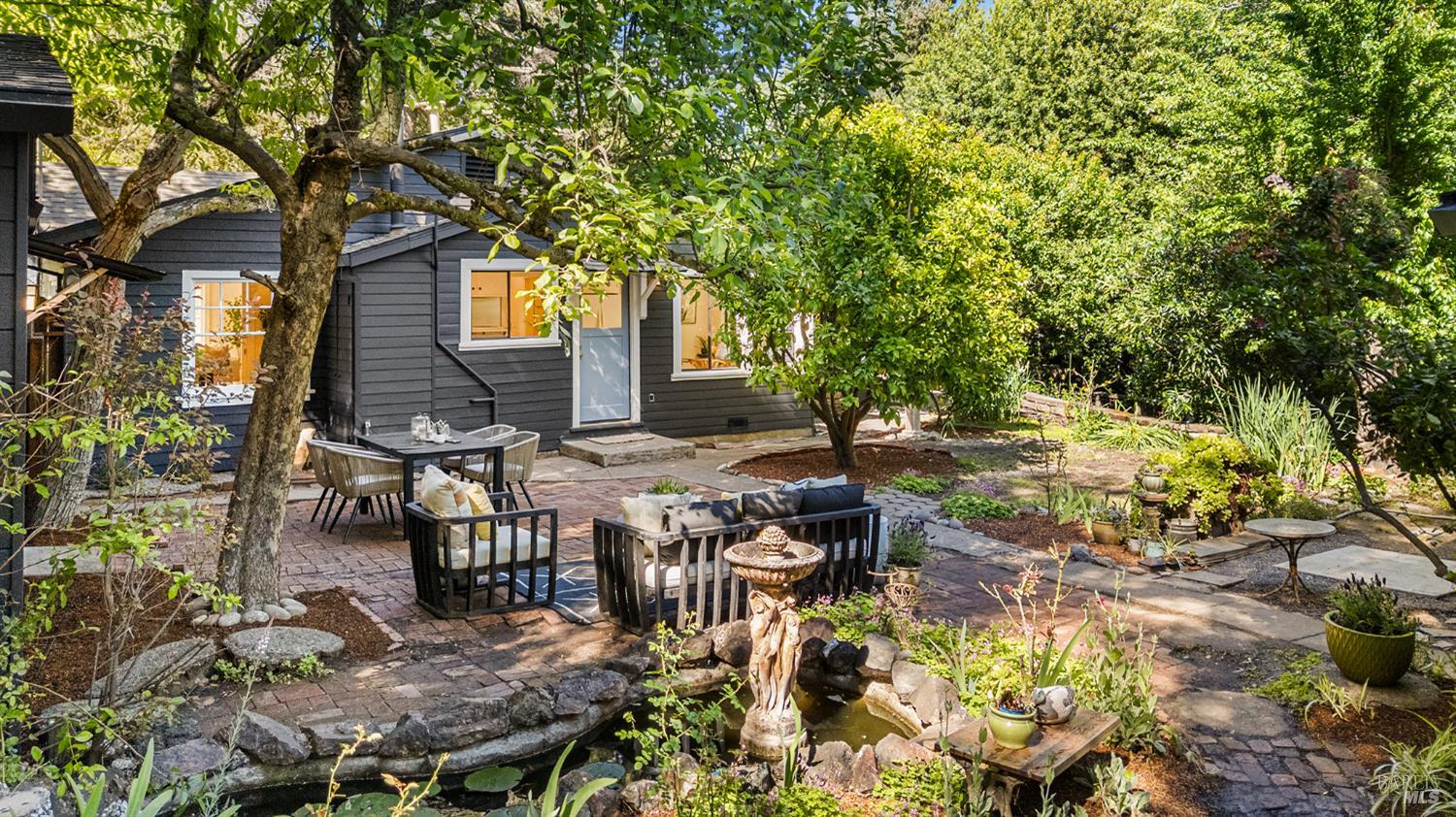 40 Inyo Avenue