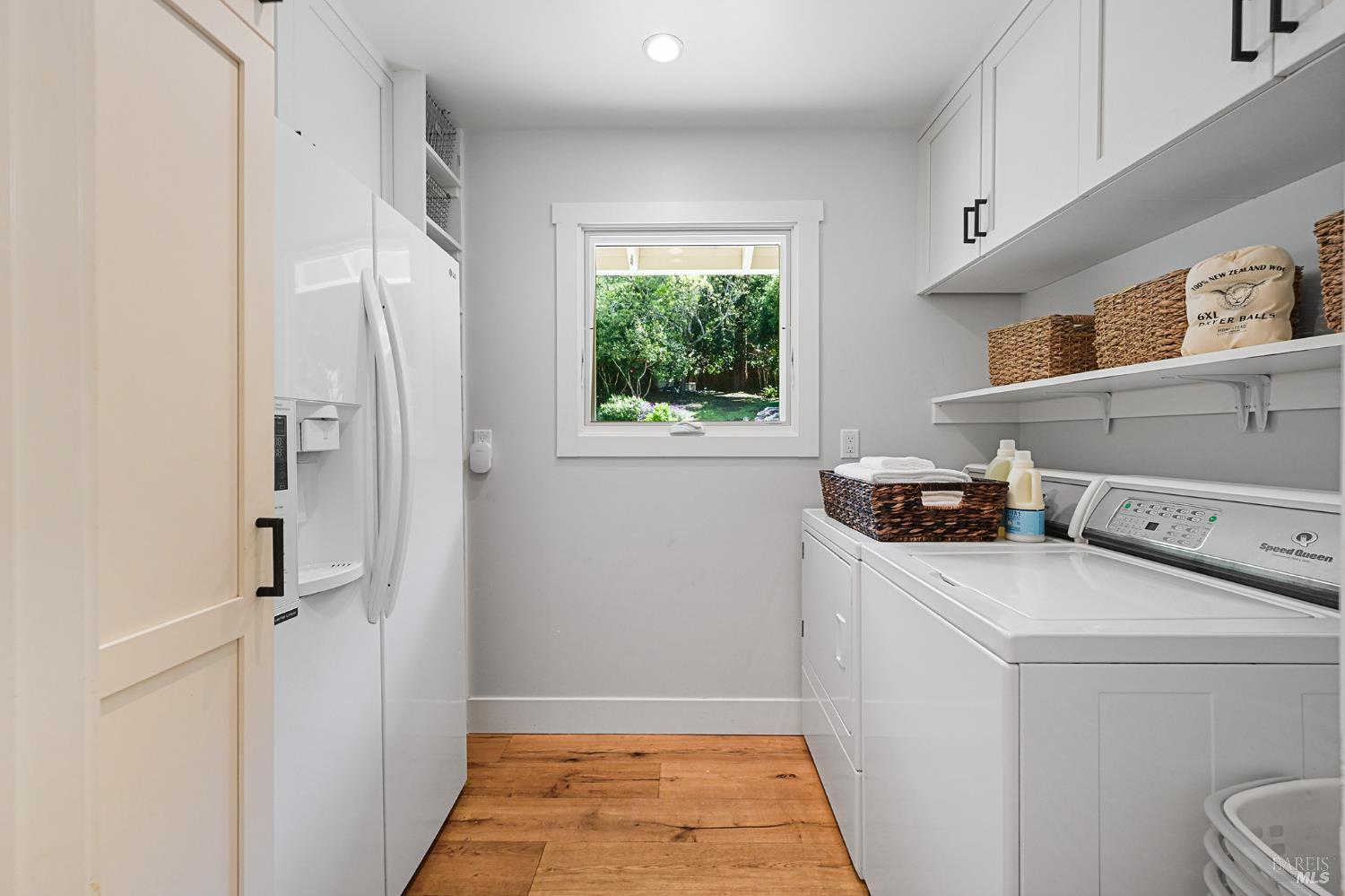 18 Dutch Valley Lane