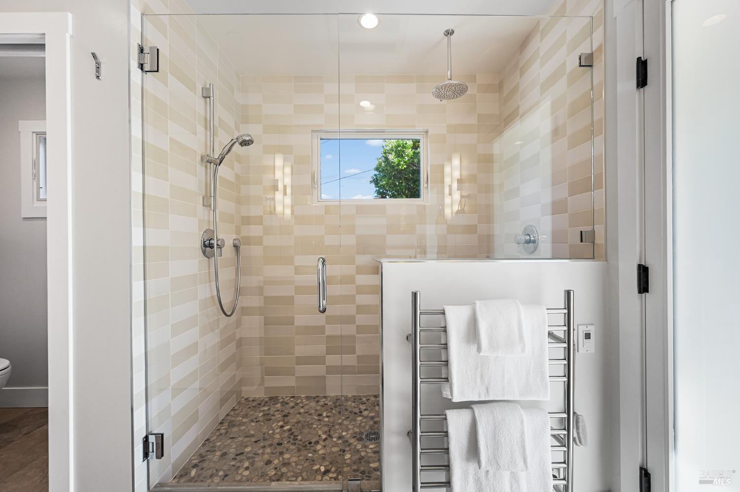 18 Dutch Valley Lane