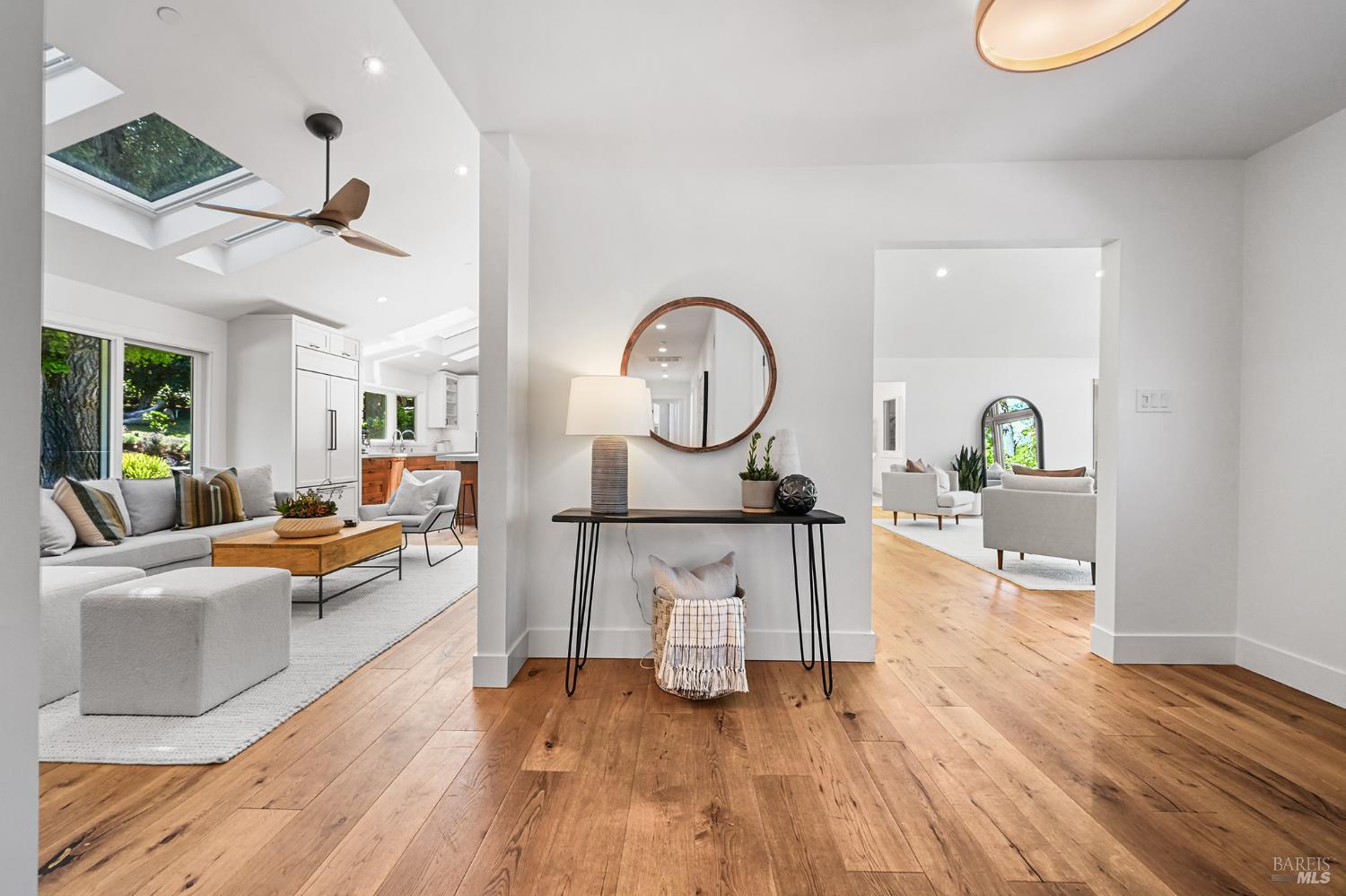 18 Dutch Valley Lane