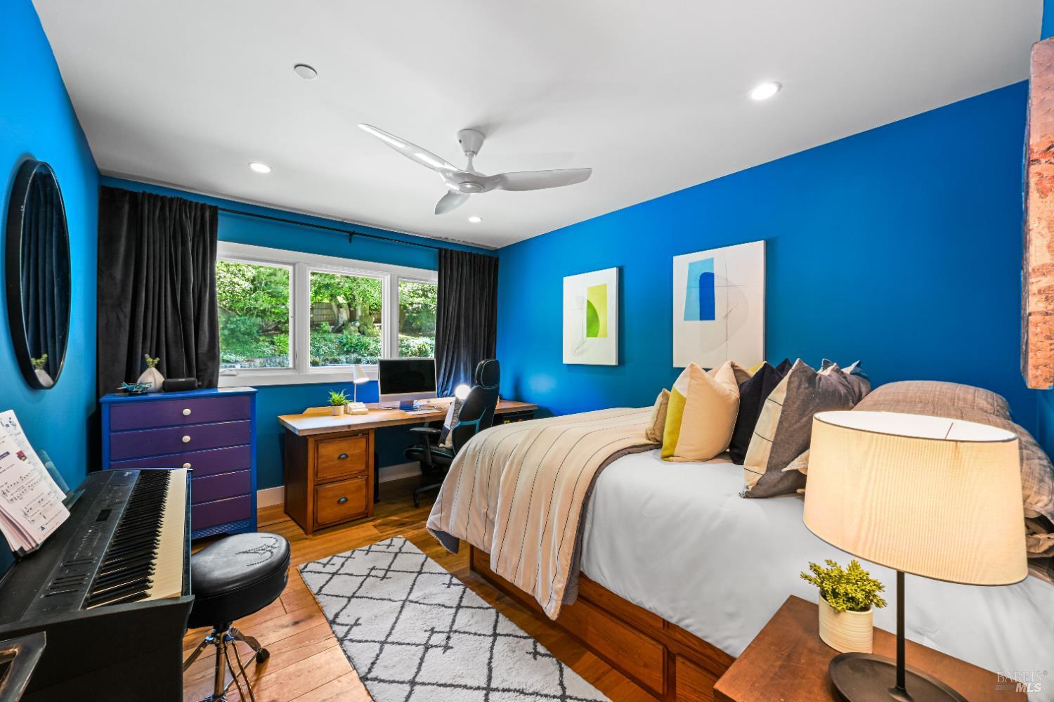 18 Dutch Valley Lane