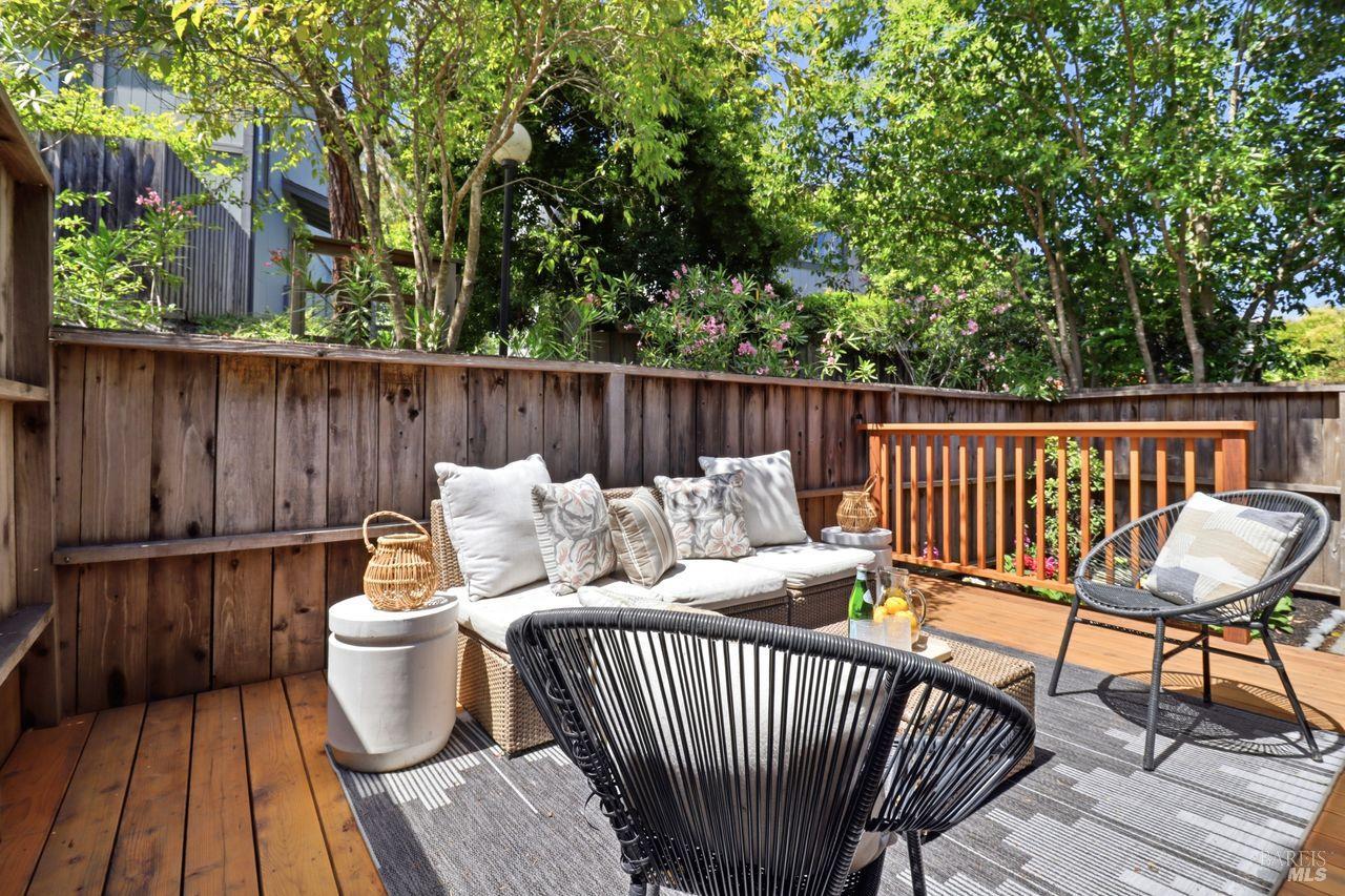 318 Sylvia Way