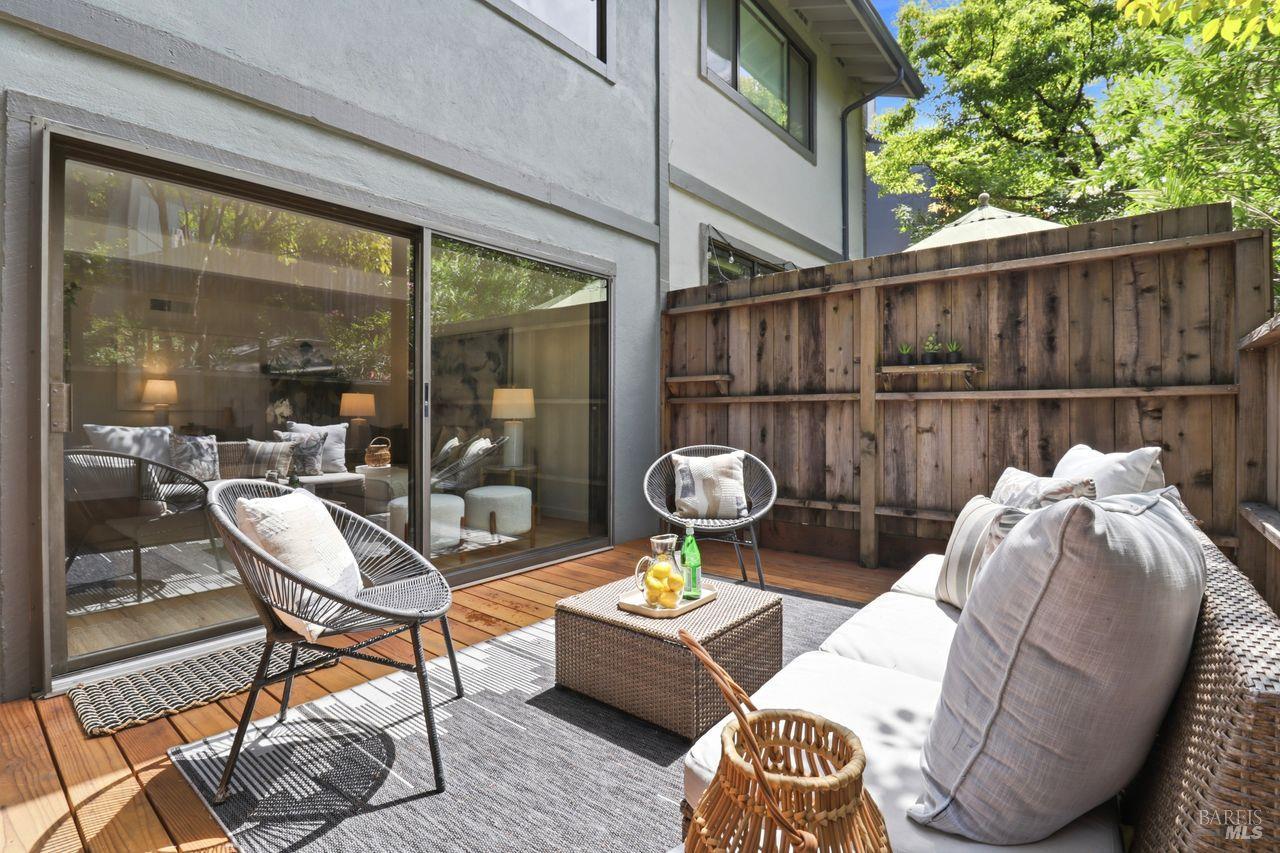 318 Sylvia Way