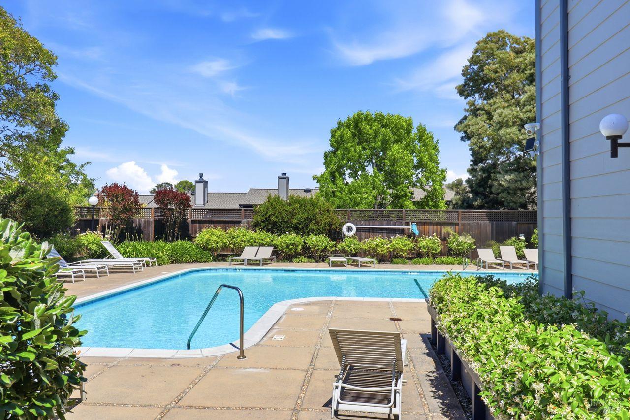 318 Sylvia Way