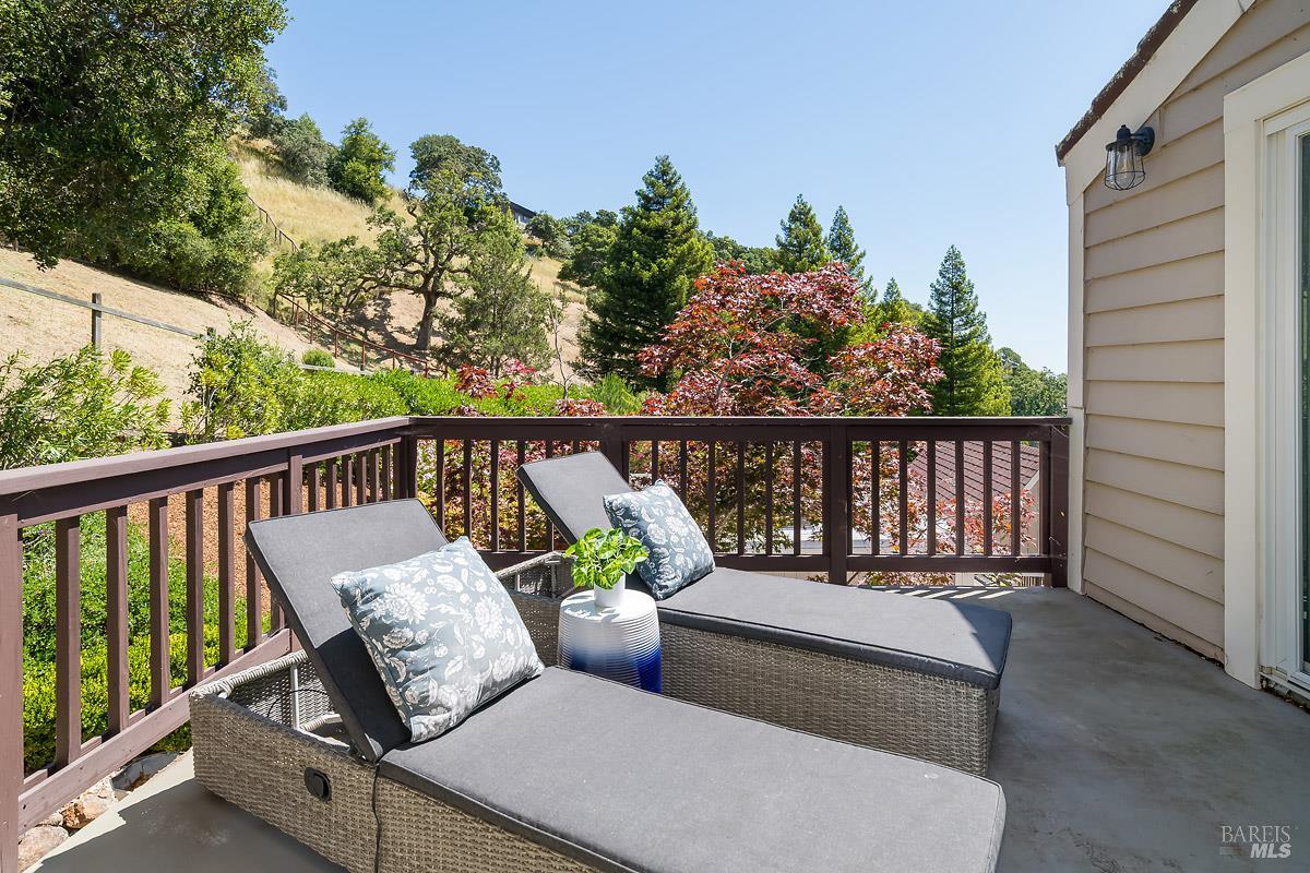 2554 Vineyard Road