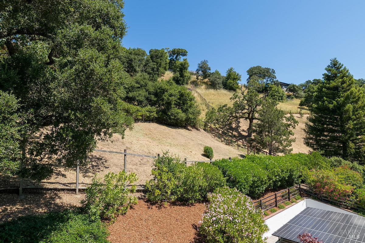 2554 Vineyard Road
