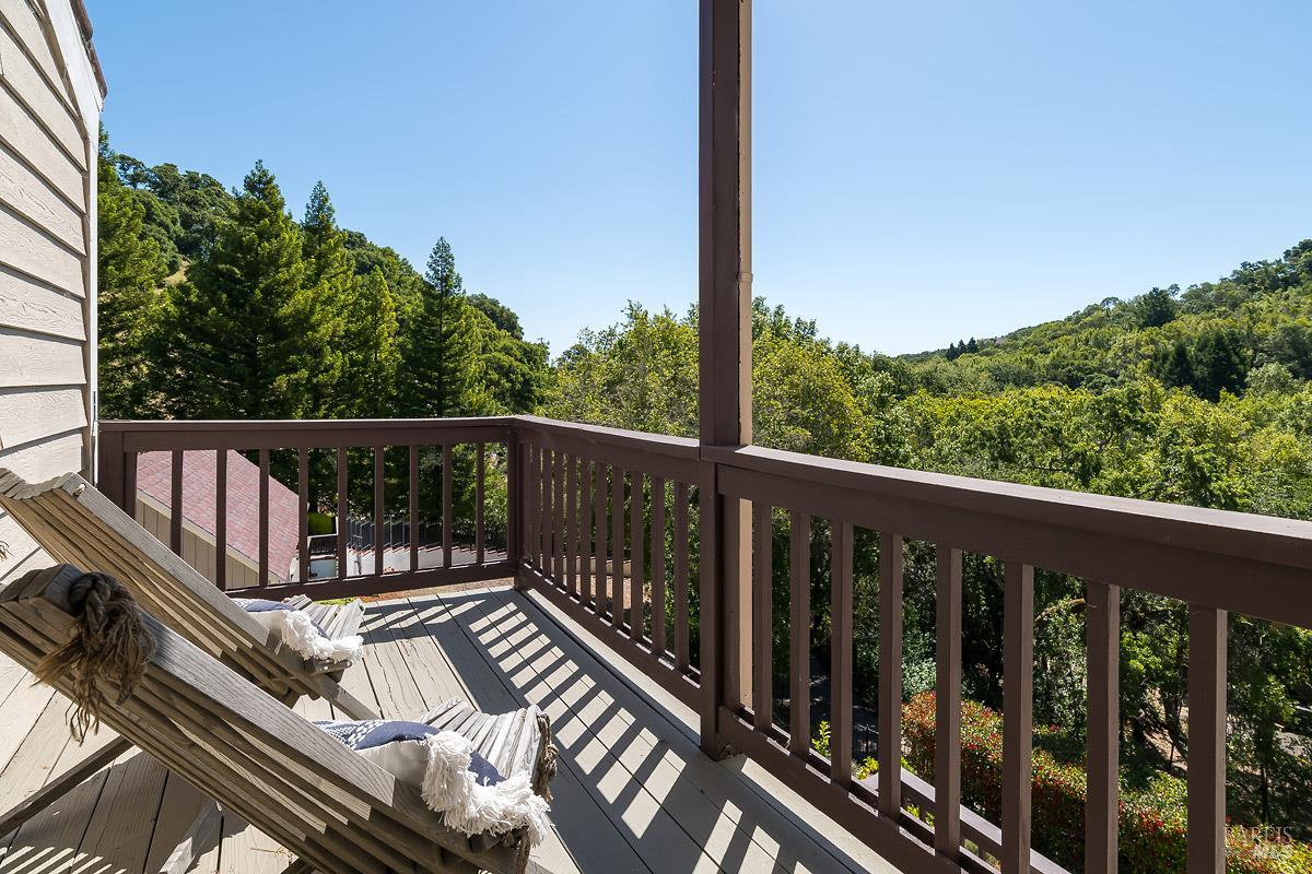 2554 Vineyard Road