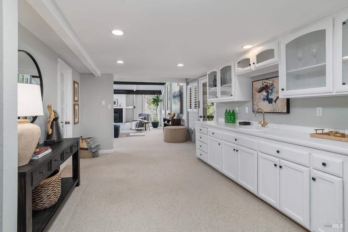 2554 Vineyard Road