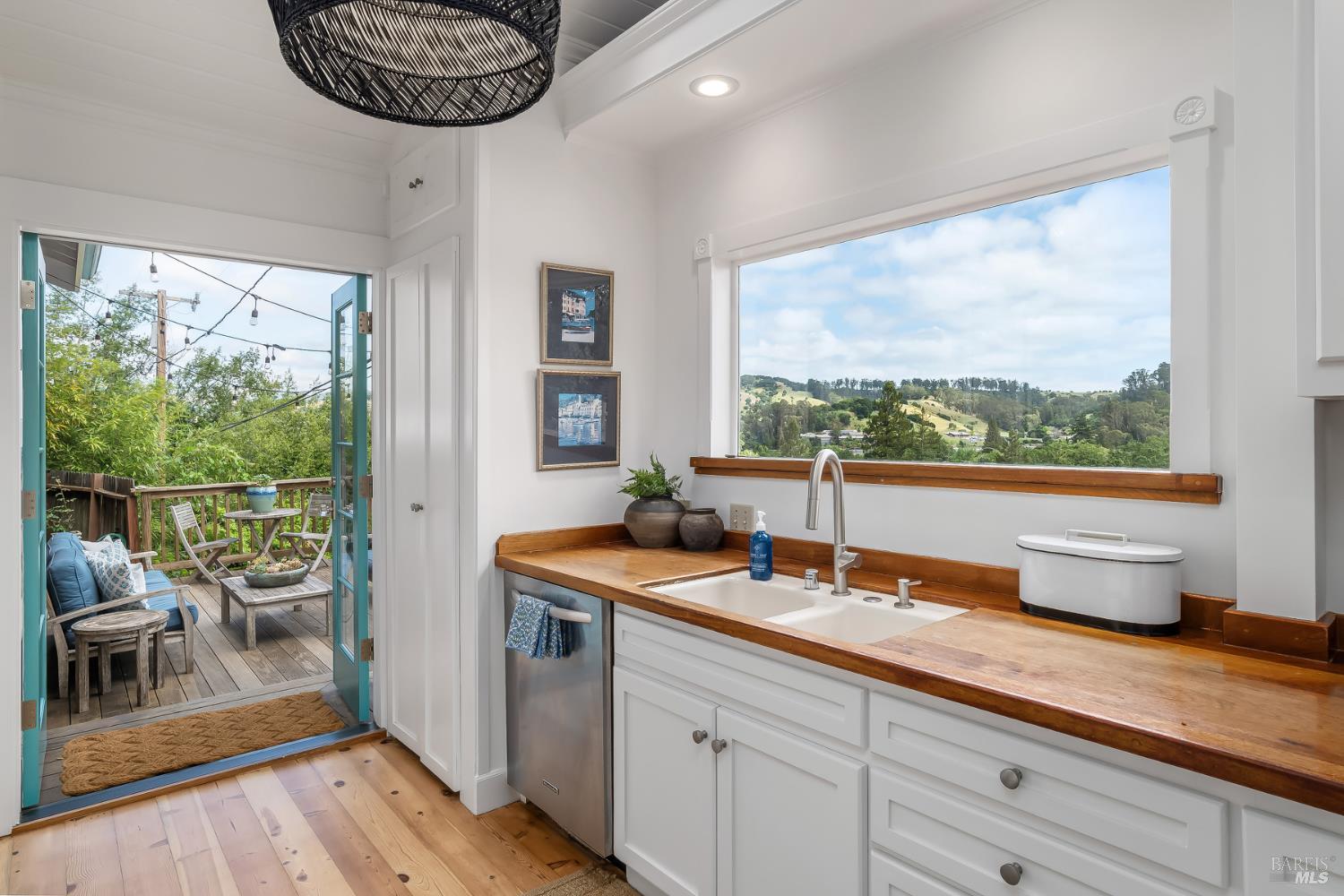 54 Hillside Avenue