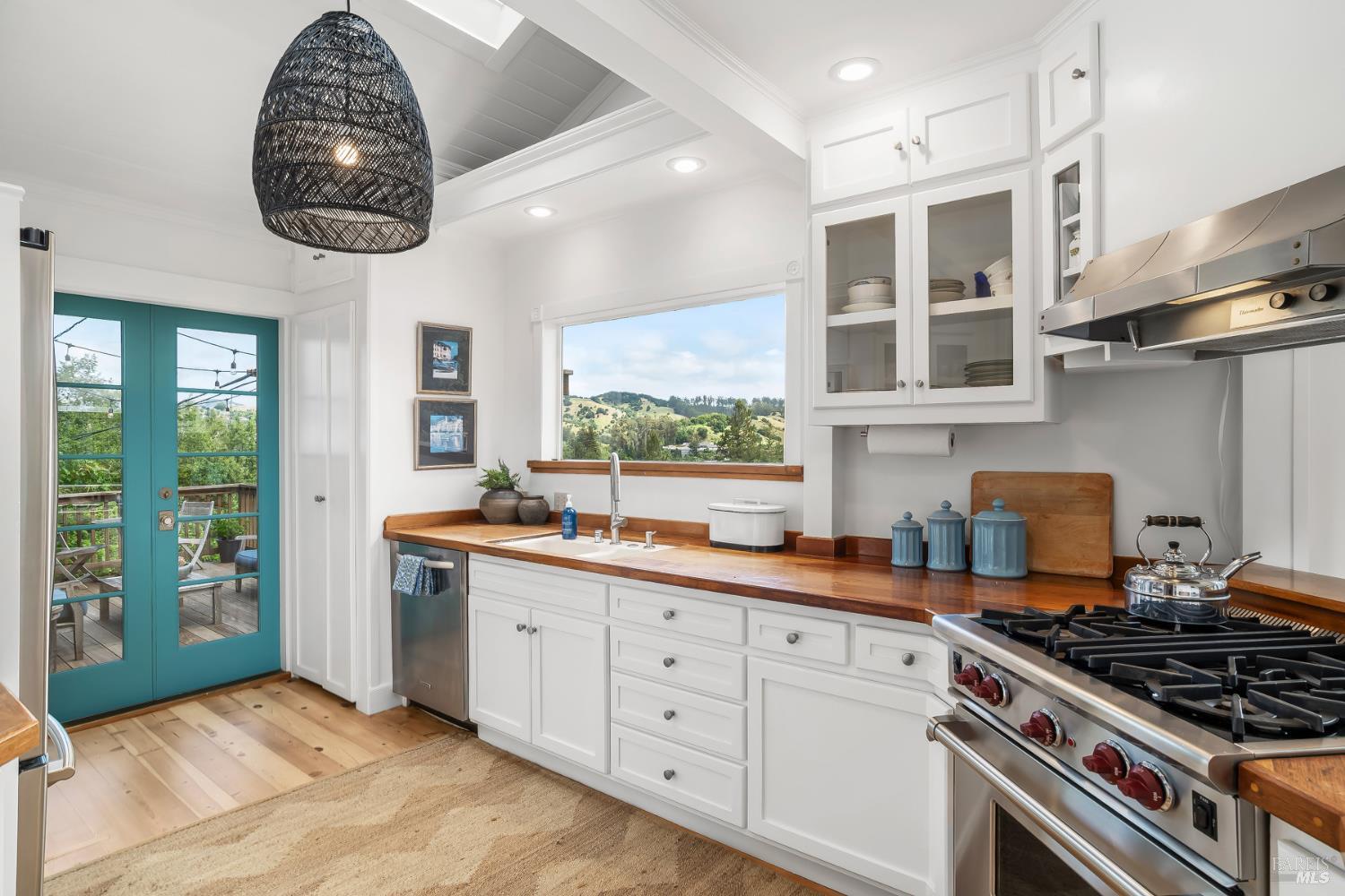 54 Hillside Avenue