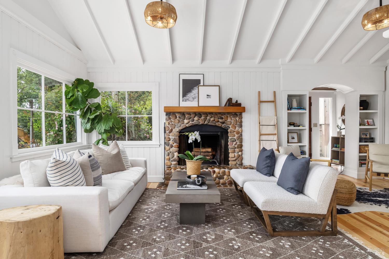 54 Hillside Avenue