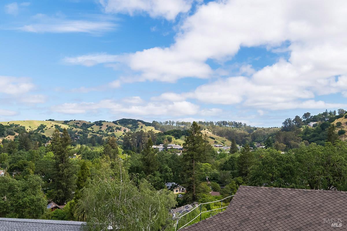 54 Hillside Avenue