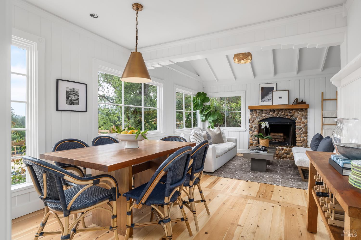 54 Hillside Avenue