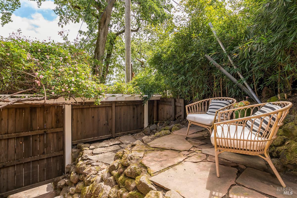 54 Hillside Avenue
