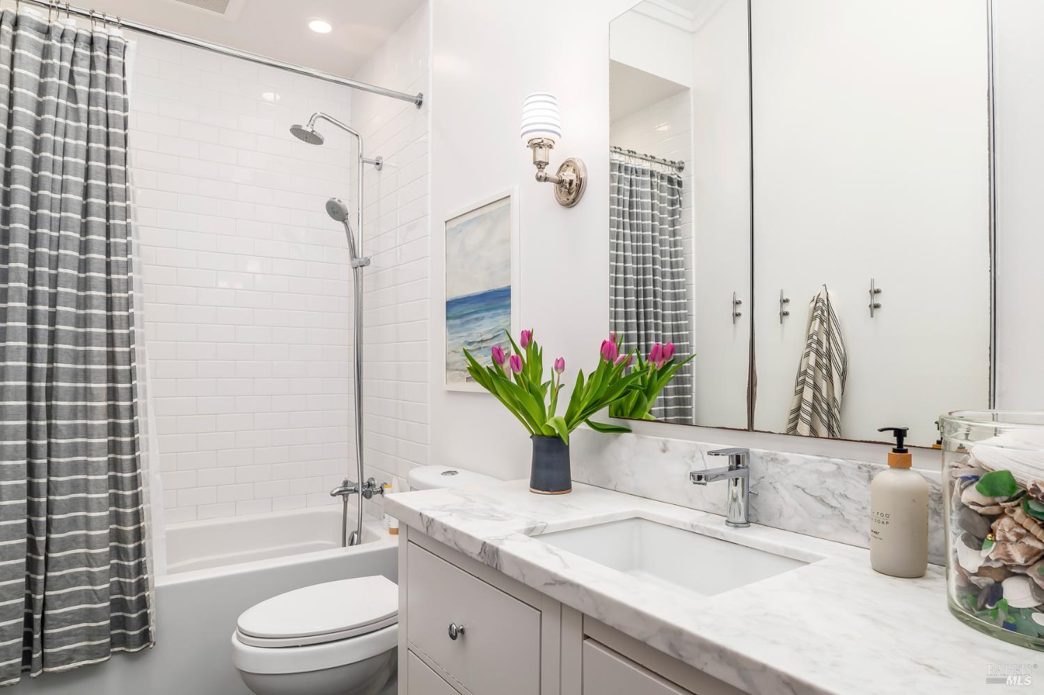 54 Hillside Avenue