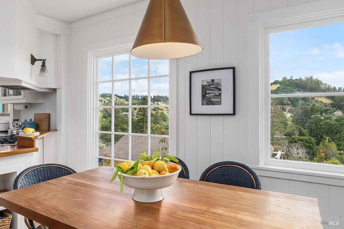 54 Hillside Avenue