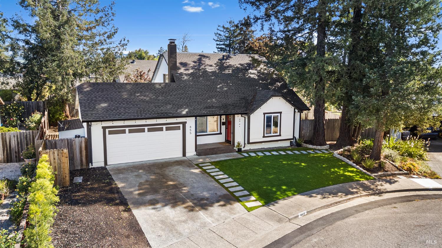 855 Garden Court