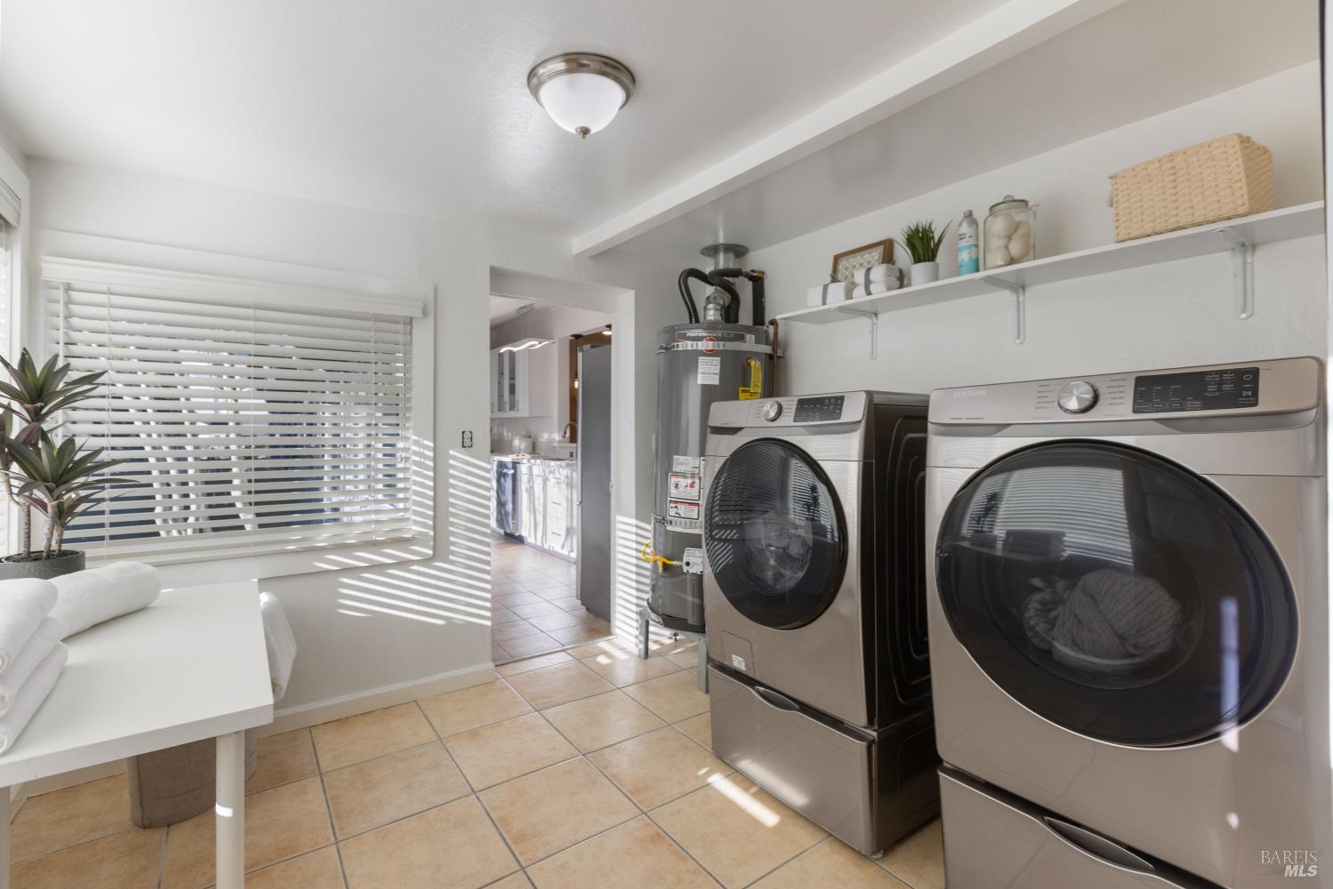 5 Hillside Avenue