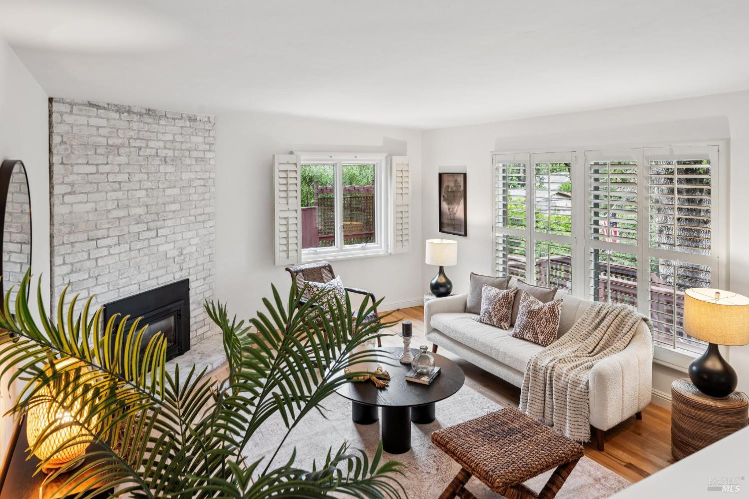 328 Laurel Avenue