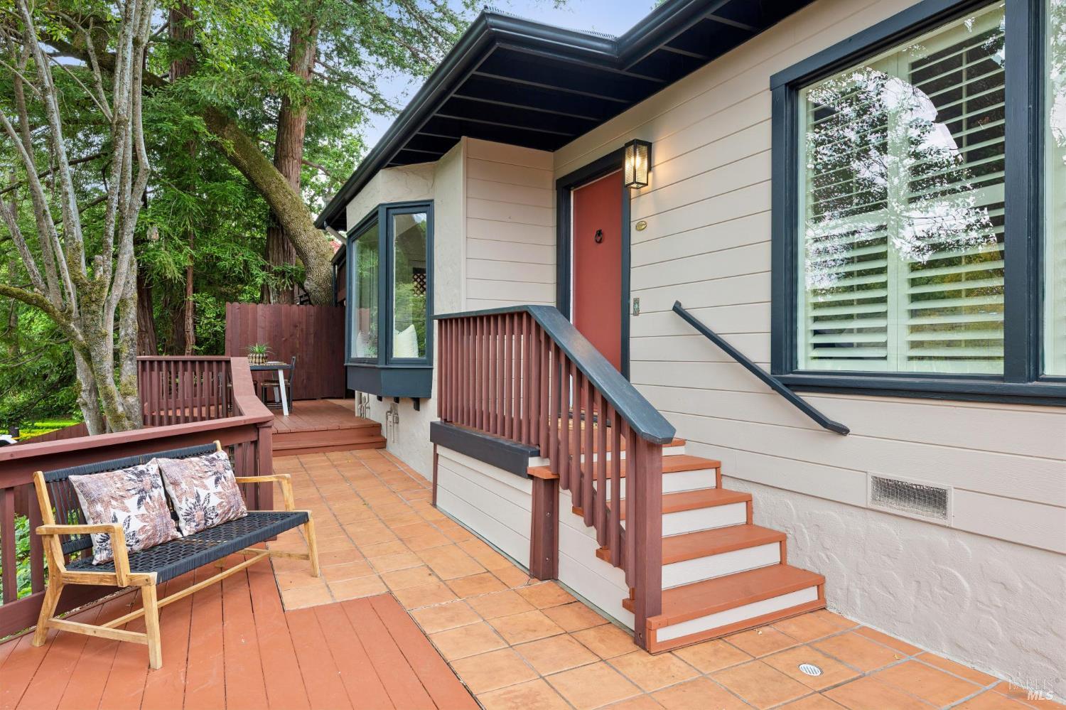 328 Laurel Avenue