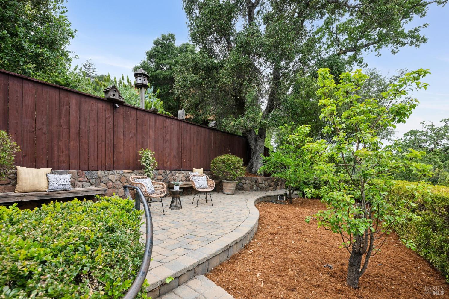 328 Laurel Avenue