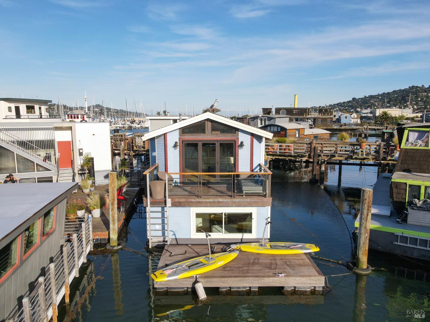 38 S 40 Dock