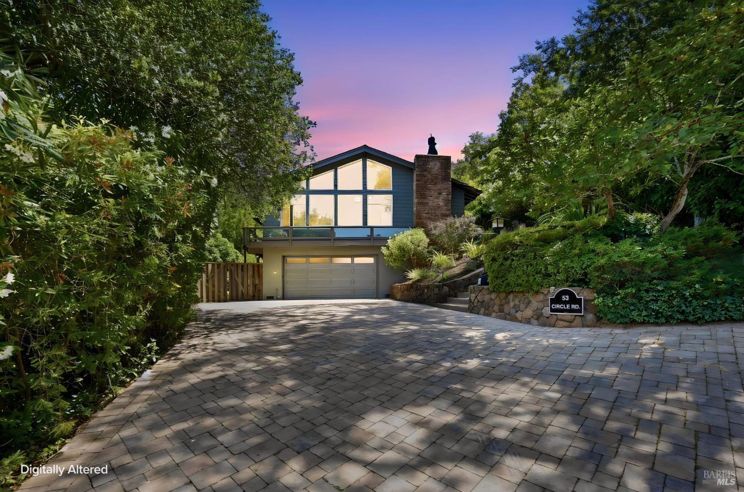 53 Circle Road