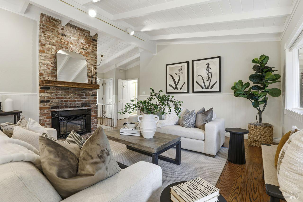 150 Tamal Vista Drive