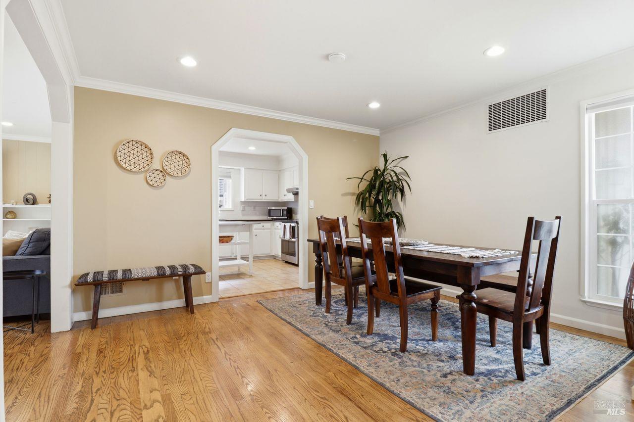 288 San Carlos Way