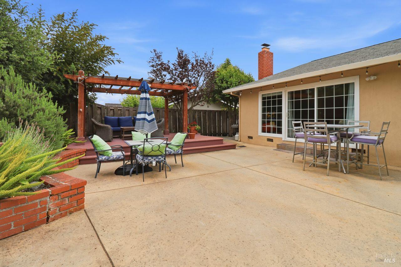 288 San Carlos Way