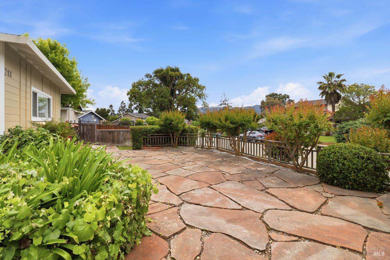 288 San Carlos Way