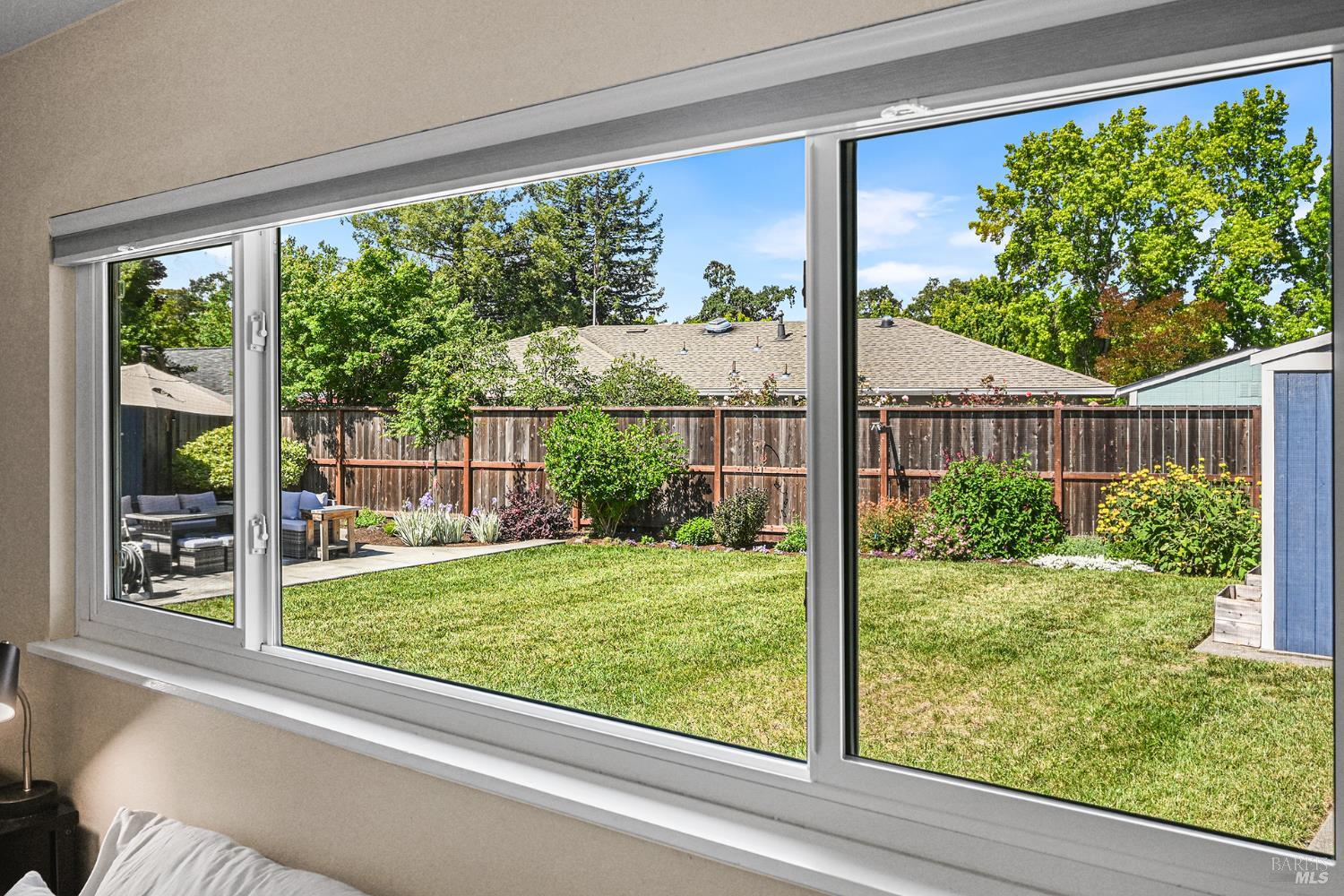 2412 Horseshoe Drive